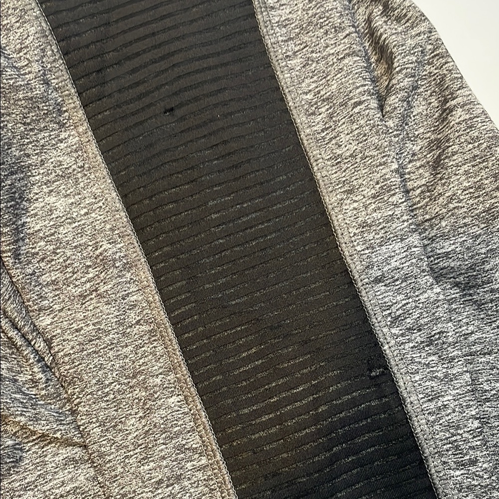 Gray and Black Athletic Leggings - Picture 3 of 6